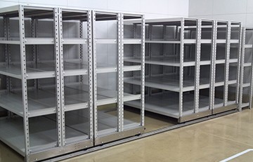 レール式移動棚